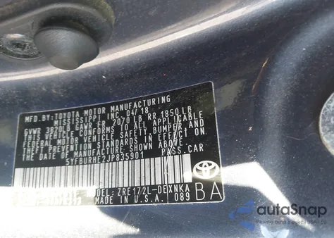 2018 Toyota Corolla Le z USA, uszkodzony, nr VIN 5YFBURHE2JP835901